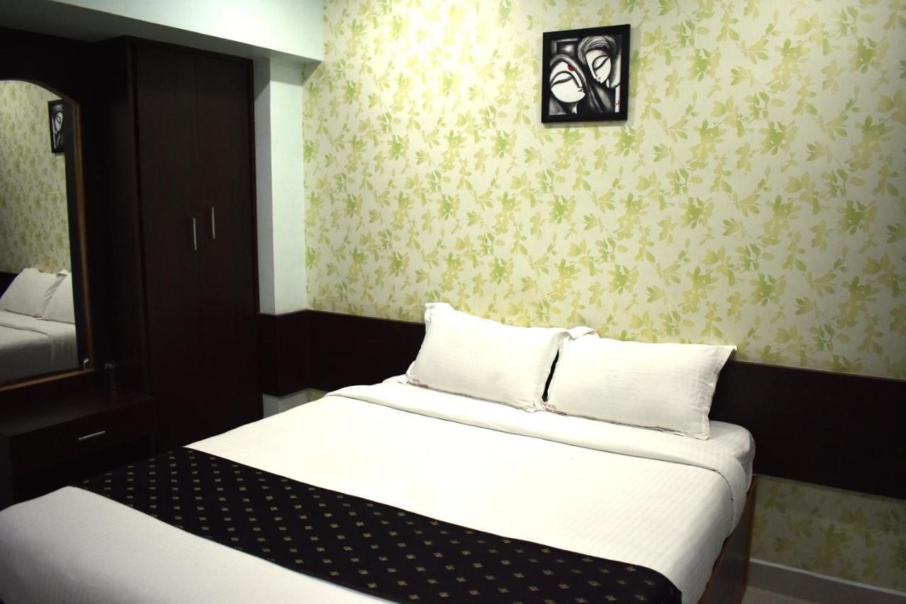 Apple Park Annexe Hotel Tiruchirappalli Exterior photo